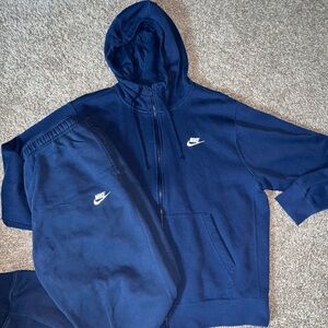 Nike Sweat Suit